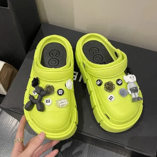 Summi Kaws
